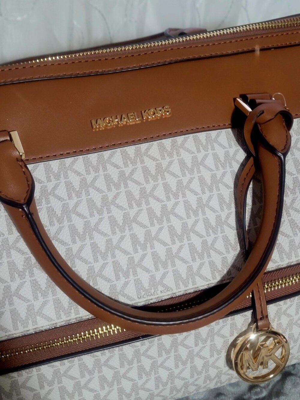 โจ NWT MICHAEL KORS LUXURY TRAVEL SET โจ - Picture 6 of 11